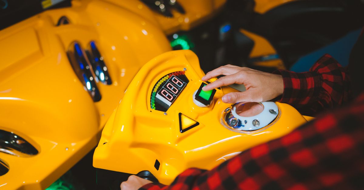 IB8 SG Dragon Gaming: Premier Fishing Games Experience in City Centre, Singapore