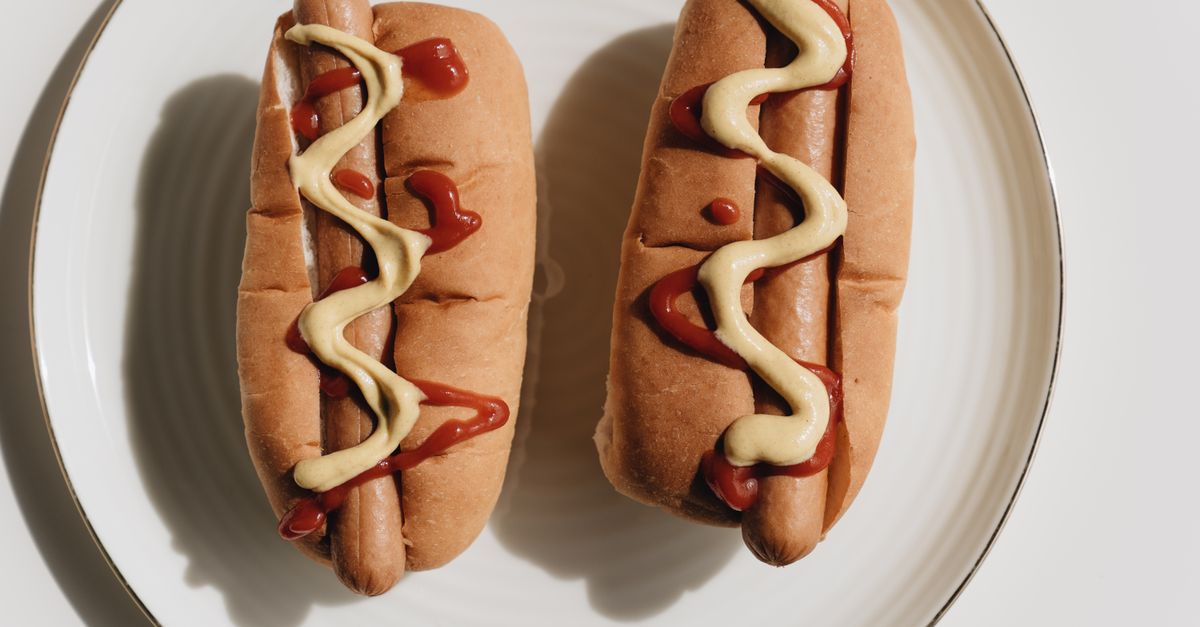 IB8 SG HotDog Slot Game Review: Features, Bonuses & City Centre Play Guide